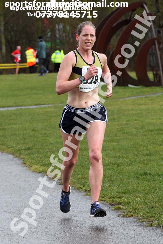 Senior womens and veterans NECAA Road Relays Champs., Hetton Lyons Oark, Hetton-le-Hole. Photo: David T. Hewitson/Sports for All Pics